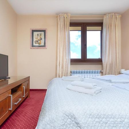 Apartamento Viktoria Wadowice Exterior foto
